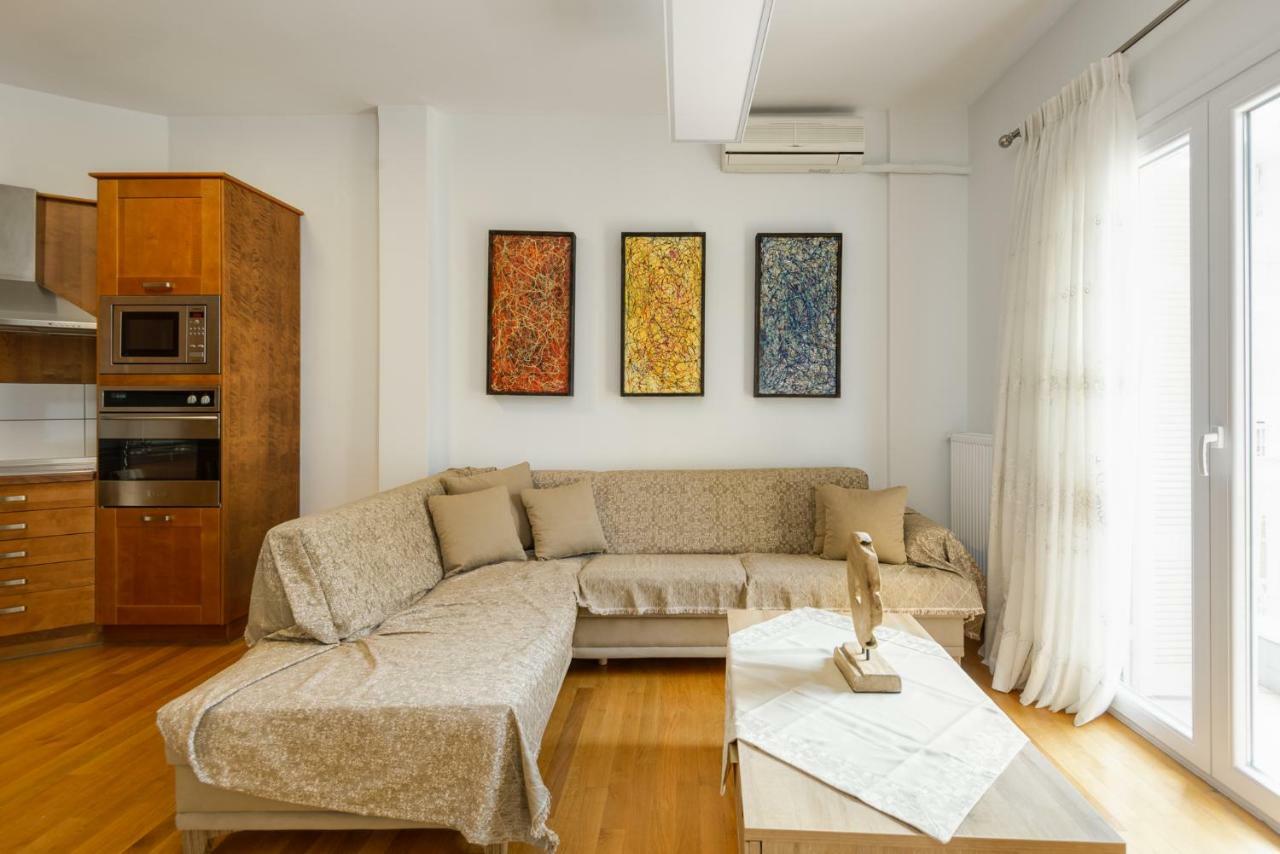 Brand-New Modern Flat In Heart Of City Tesalonika Bagian luar foto
