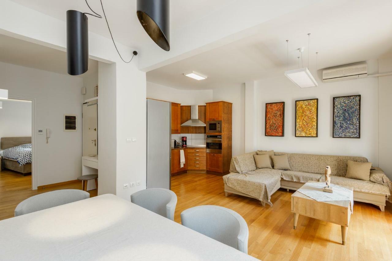 Brand-New Modern Flat In Heart Of City Tesalonika Bagian luar foto