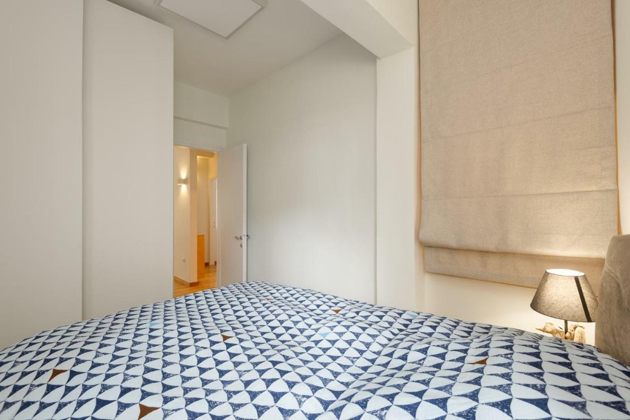 Brand-New Modern Flat In Heart Of City Tesalonika Bagian luar foto