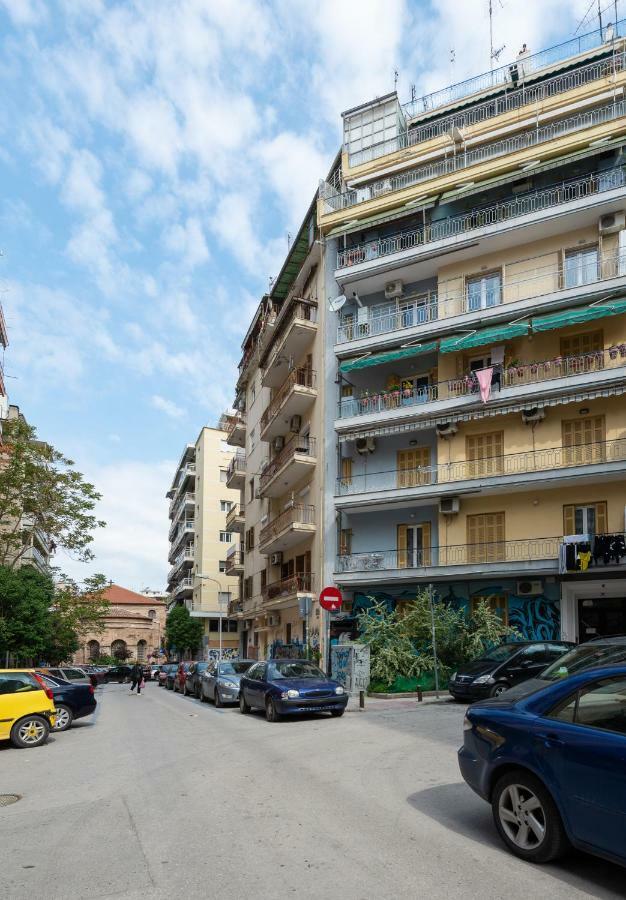 Brand-New Modern Flat In Heart Of City Tesalonika Bagian luar foto